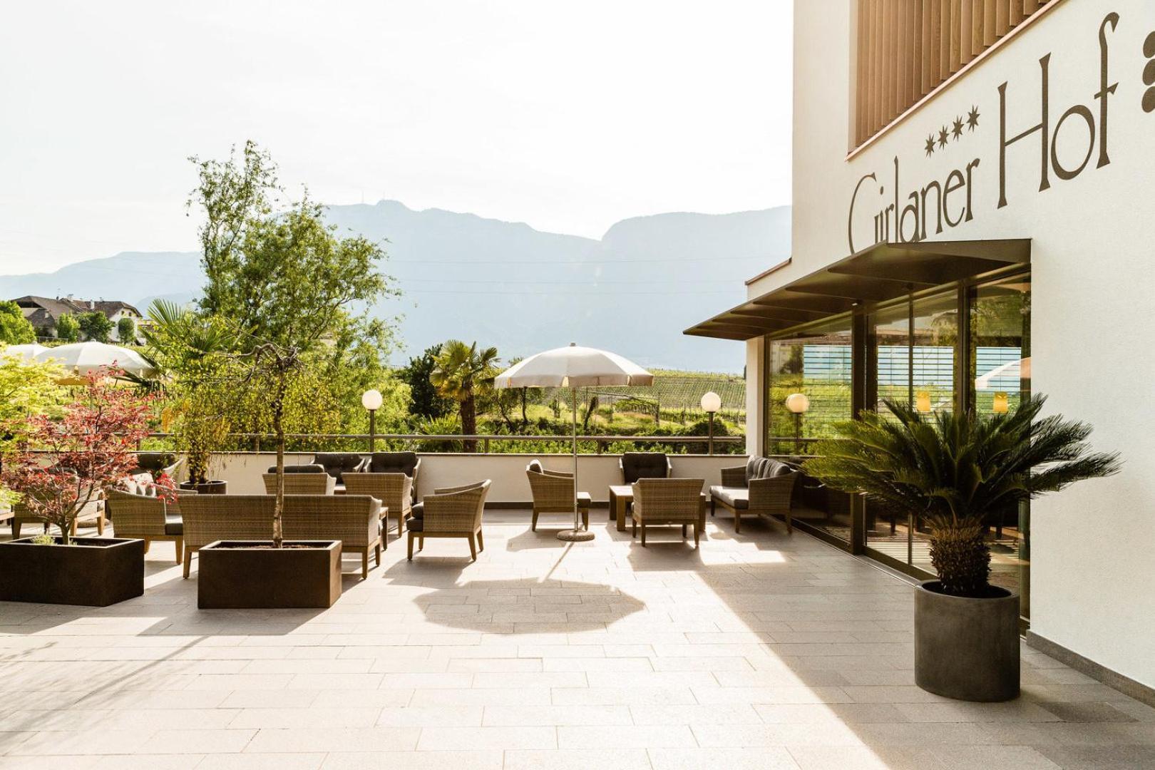 Hotel Girlanerhof Appiano Sulla Strada Del Vino Zewnętrze zdjęcie