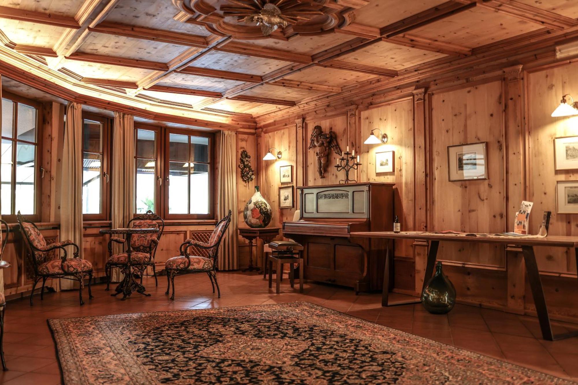 Hotel Girlanerhof Appiano Sulla Strada Del Vino Zewnętrze zdjęcie